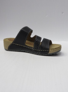Klapki damskie na koturnie (36-41) B0234 BLACK
