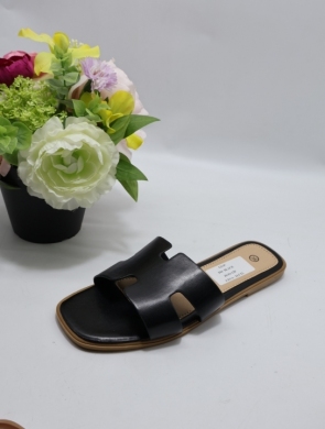 Klapki damskie na płaskim (36-41) F60 BLACK