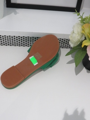 Klapki damskie na płaskim (36-41) 5066 GREEN