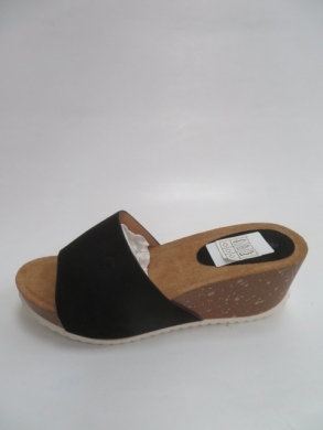 Klapki damskie na koturnie (36-41) 8282 BLACK
