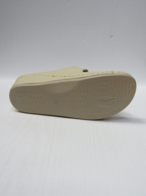 Klapki damskie na koturnie (36-42) Y508-2 BEIGE