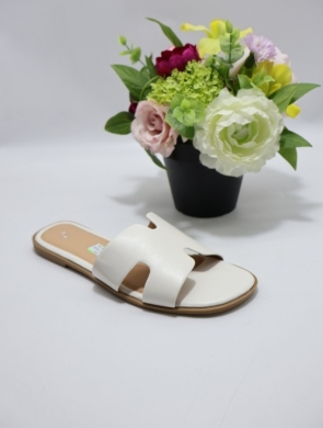 Klapki damskie na płaskim (36-41) LFE8835 WHITE