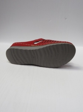 Klapki damskie na koturnie (36-42) W515-4