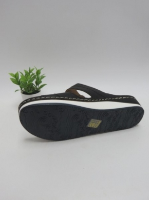 Klapki damskie na koturnie (36-41) W359 BLACK