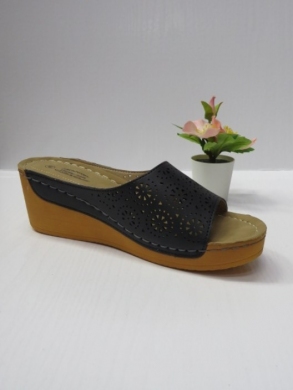 Klapki damskie na koturnie (36-41) 6094-1 BLACK