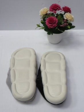 Kapcie damskie ocieplane (36-41) FA-157 MIX