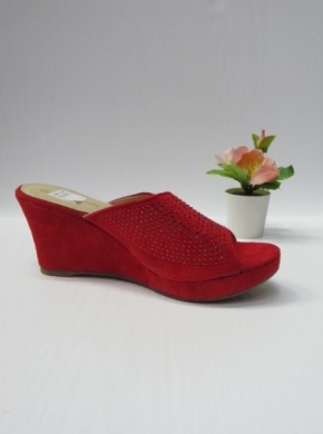 Klapki damskie na koturnie (36-41) B03 RED