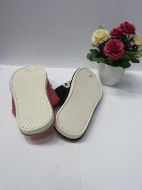 Kapcie damskie ocieplane (36-41) CF75 MIX