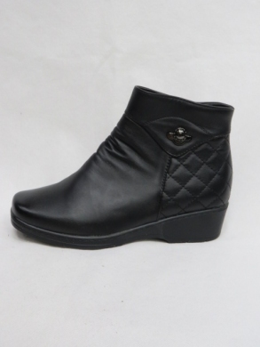 Botki damskie ocieplane na koturnie (36-42) 2205 BLACK