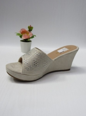 Klapki damskie na koturnie (36-41) B02 BEIGE