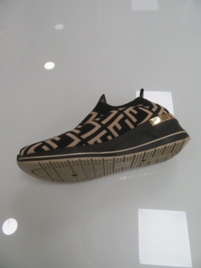 Buty sportowe damskie na płaskim (36-41) JHY218A-63