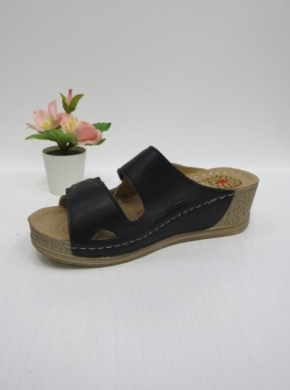 Klapki damskie na koturnie (36-41) KS-9112 BLACK