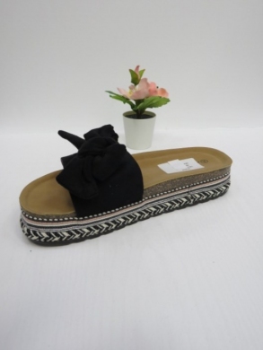 Klapki damskie na koturnie (36-41) FB242 BLACK