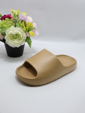 Basenówki męskie (40-45) FDM-603 KHAKI