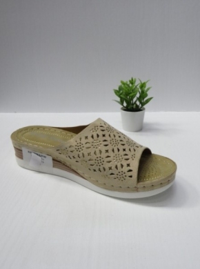 Klapki damskie na koturnie (36-41) N22-885 BEIGE