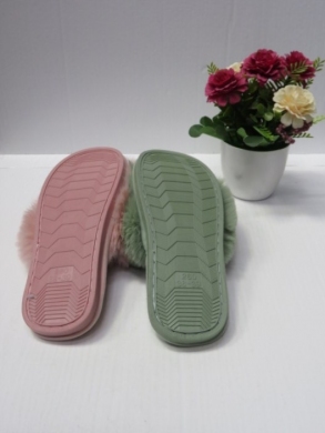 Kapcie damskie ocieplane (36-41) KL-72 MIX