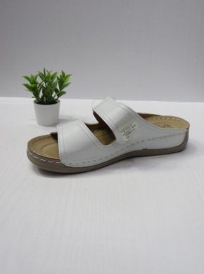 Klapki damskie na koturnie (36-42) CC2222 WHITE