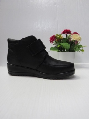 Botki damskie ocieplane na płaskim (39-43) DW33-5 BLACK