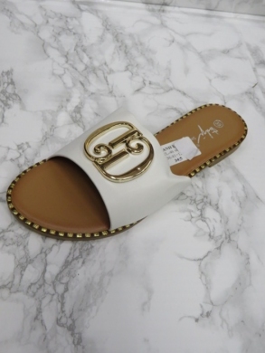 Klapki damskie na płaskim (36-41) WL-46 WHITE