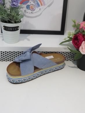 Klapki damskie na koturnie (36-41) 20-376 BLUE