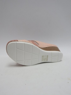 Klapki damskie na koturnie (36-41) N21-698 PINK