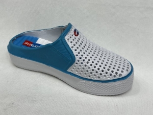 Klapki damskie na płaskim (37-41) H372 LBLUE/GREEN/PINK