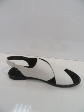Sandały damskie na płaskim (36-41) GD-FL827 WHITE