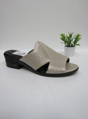 Klapki damskie na obcasie (36-41) 911L-3