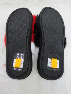 Kapcie damskie ocieplane (36-41) B801 MIX