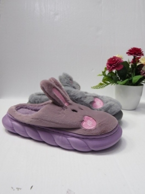 Kapcie damskie ocieplane (36-41) 121B MIX