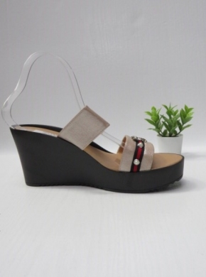 Klapki damskie na koturnie (36-41) J811522-4