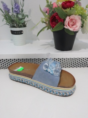 Klapki damskie na koturnie (36-41) 20-378 BLUE