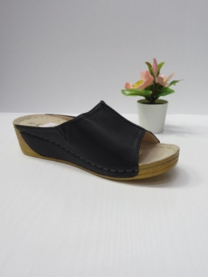 Klapki damskie na koturnie (36-41) C9901-1 BLACK
