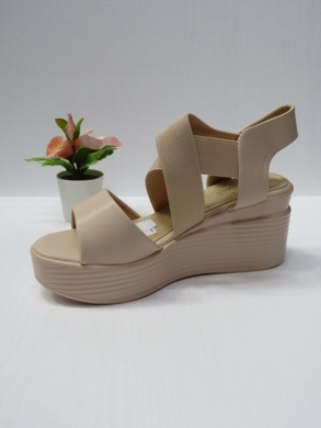 Sandały damskie na koturnie (36-41) B-9052 BEIGE