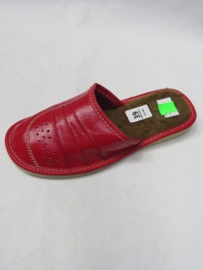 Kapcie damskie (36-41) 82A03