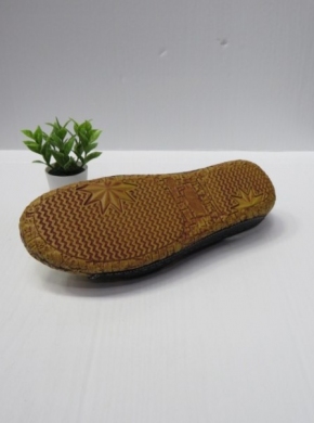 Klapki damskie na koturnie (36-43) 12699-1 BLACK