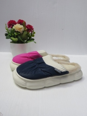 Kapcie damskie ocieplane (36-41) W313 MIX