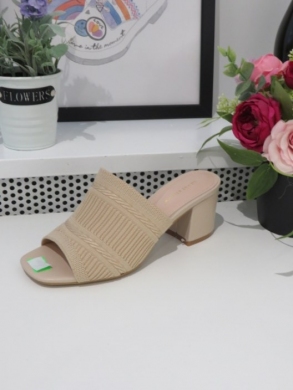 Klapki damskie na obcasie (36-41) 8705 BEIGE