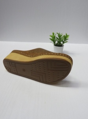 Klapki damskie na koturnie (36-40) 4012 BROWN