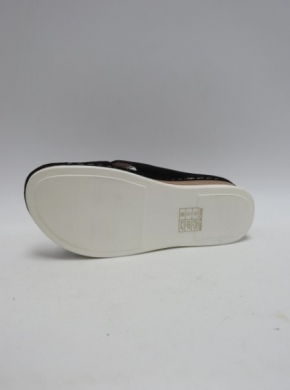 Klapki damskie na koturnie (36-41) N21-690 BLACK