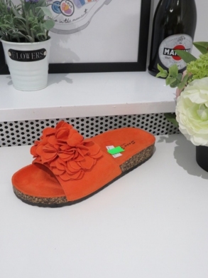 Klapki damskie na płaskim (36-41) TL8-110 ORANGE
