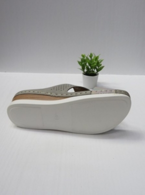 Klapki damskie na koturnie (36-41) N22-882 GREY
