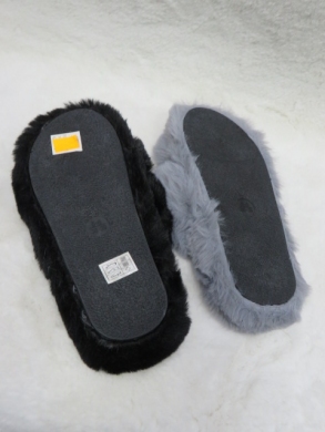 Kapcie damskie ocieplane (36-41) 705 MIX