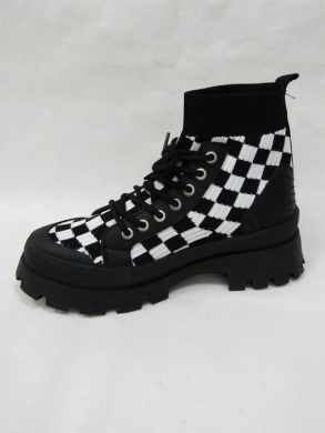 Botki damskie na płaskim (36-41) PC26 BL/WH