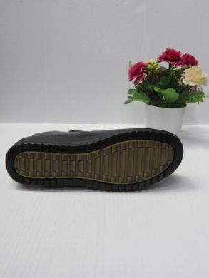 Botki damskie ocieplane na płaskim (39-43) DW33-1 BLACK