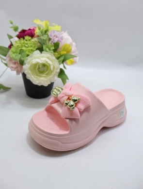 Klapki damskie na płaskim (36-41) 8006 PINK