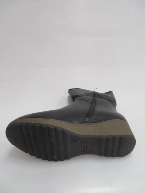 Kozaki damskie ocieplane na koturnie (36-41) 577 BLACK