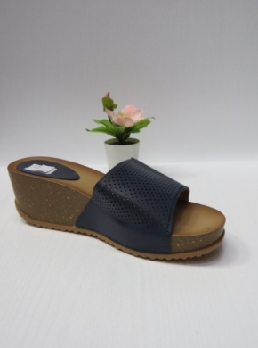 Klapki damskie na koturnie (36-41) DM-17 BLUE