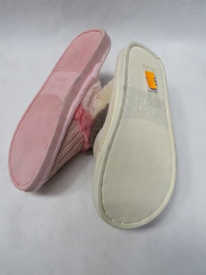 Kapcie damskie ocieplane (36-41) F8-5 MIX