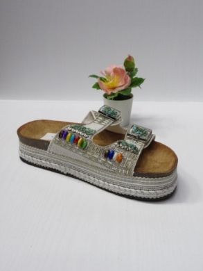 Klapki damskie na koturnie (36-41) X-19 WHITE